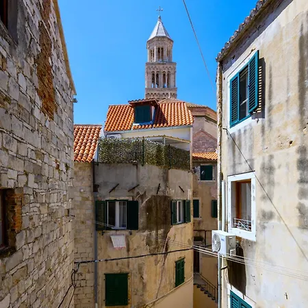 아파트 Luxe Centre Secret Gem