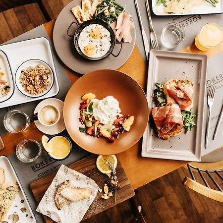 Luxe Centre Secret Gem 스플리트