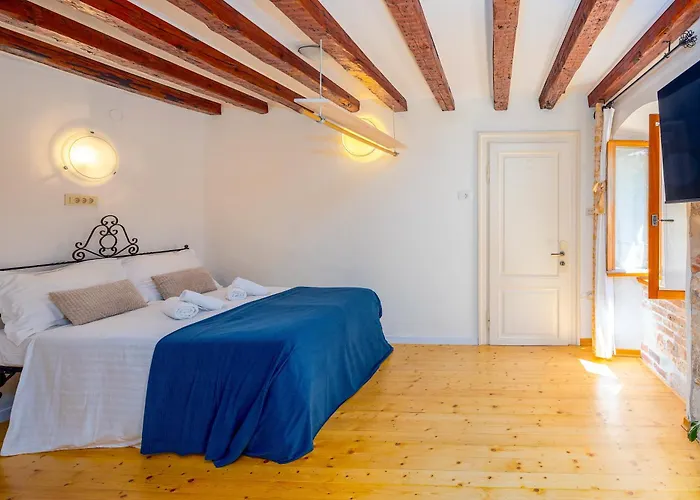 Luxe Centre Secret Gem Apartment *