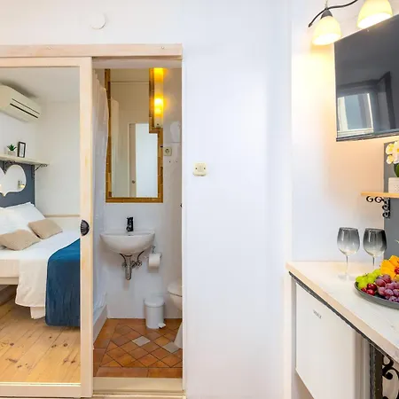 Daire Luxe Centre Secret Gem *